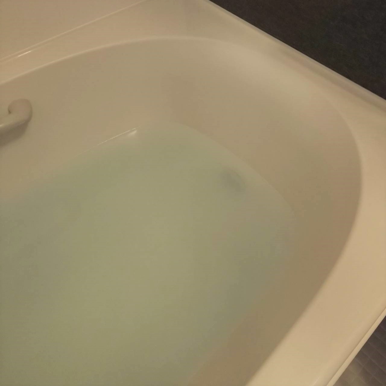 釜 過 炭酸 ナトリウム 風呂 風呂釜掃除の仕方！酸素系漂白剤を使った簡単で安全なやり方とは？ [掃除]